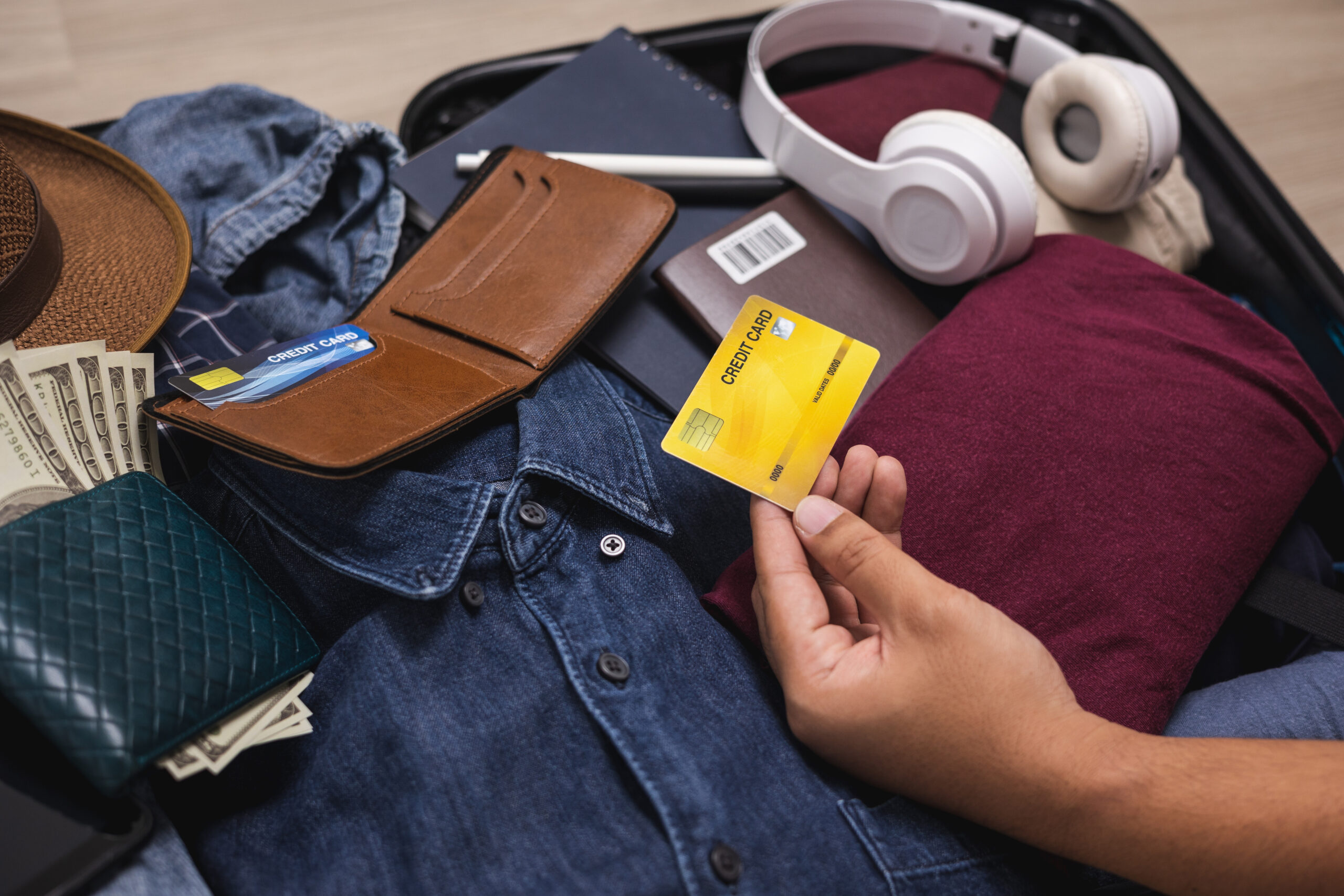 Cash Back vs. Travel Rewards: Which Credit Card Perks Are Best for You?
